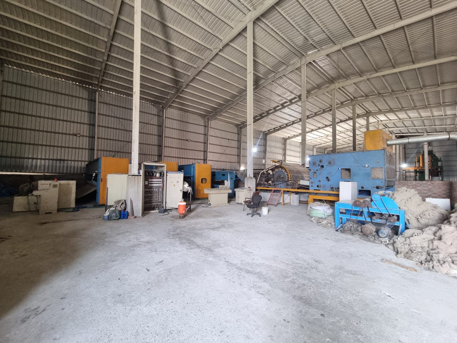 Panorama of non-woven fiber carding machines and blending line
